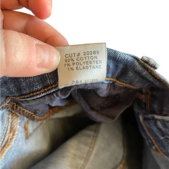 J BRAND Women’s Indigo Mid Rise Capri Jean Pants - Picture 5 of 8